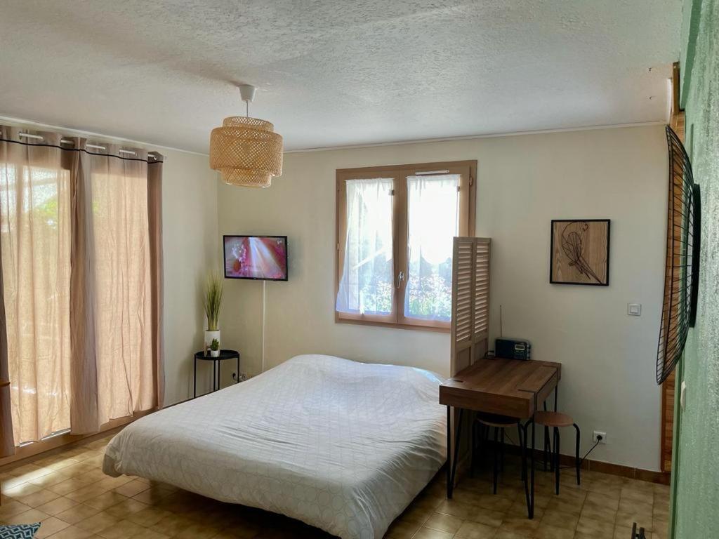 Studio - Greoux Les Bains Luaran gambar
